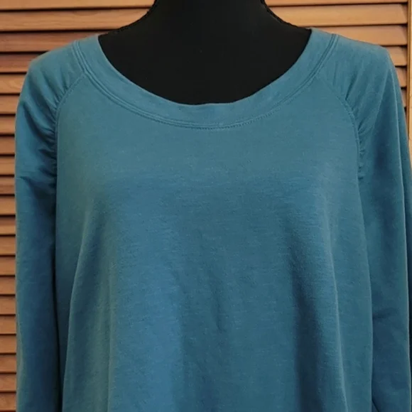 EUC Avenue Knit Studio Sweatshirt Plus Size 14/16 - Picture 2 of 8